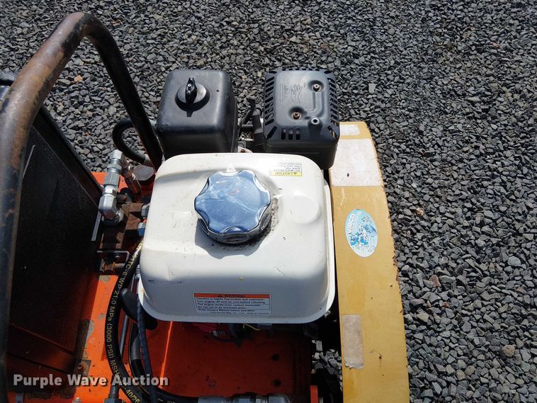 image for item EV5353 Vibco single drum vibratory roller