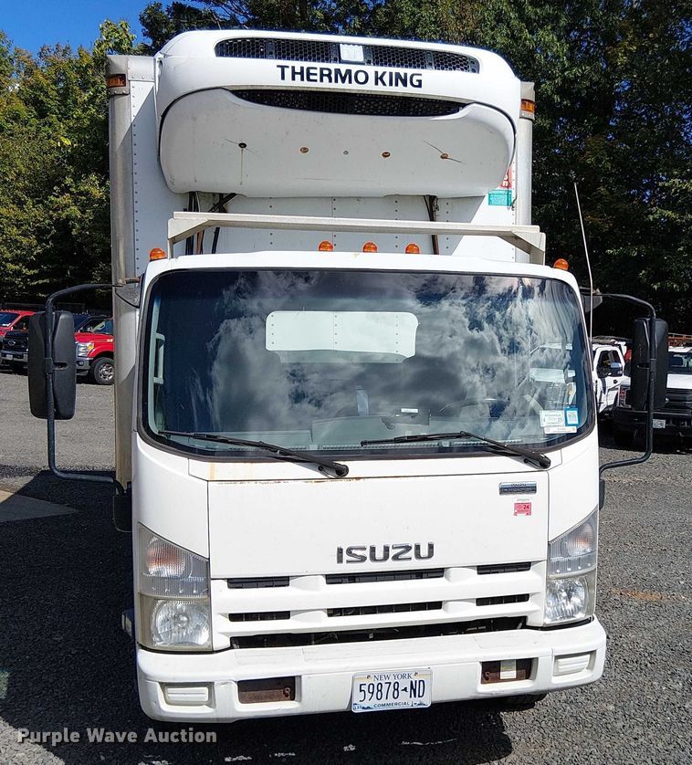 image for item EV5354 2012 Isuzu Nqr/nrr refrigerated delivery truck