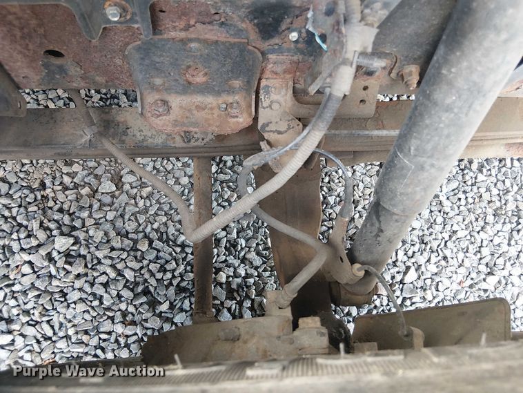 image for item EV5354 2012 Isuzu Nqr/nrr refrigerated delivery truck