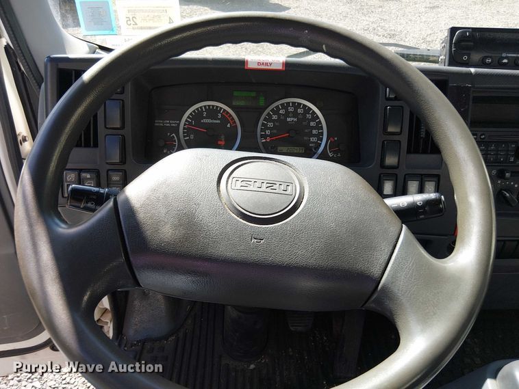 image for item EV5354 2012 Isuzu Nqr/nrr refrigerated delivery truck