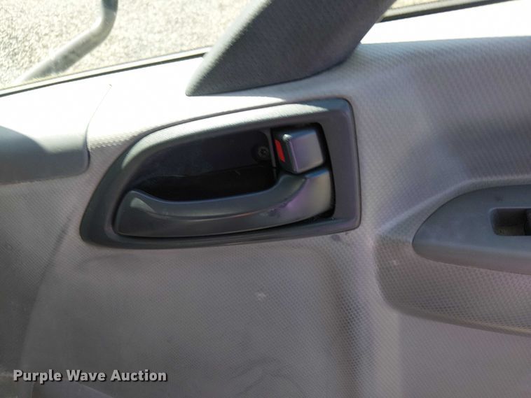 image for item EV5354 2012 Isuzu Nqr/nrr refrigerated delivery truck