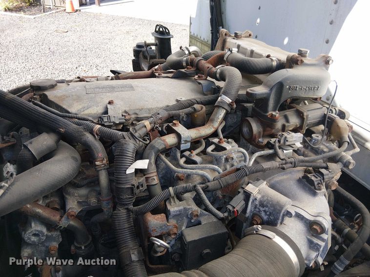 image for item EV5354 2012 Isuzu Nqr/nrr refrigerated delivery truck