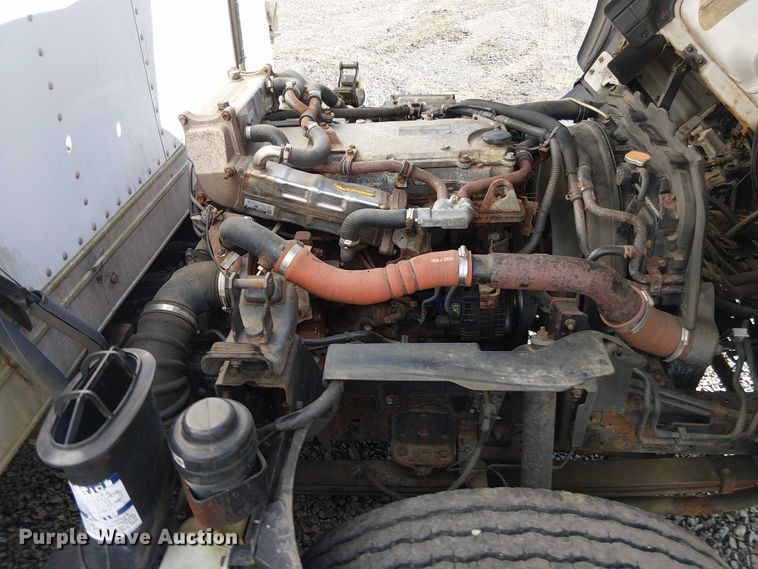 image for item EV5354 2012 Isuzu Nqr/nrr refrigerated delivery truck