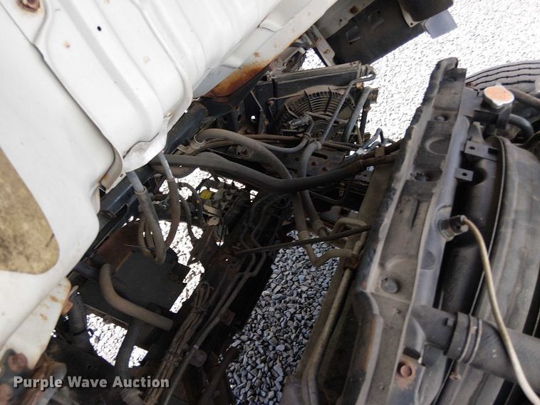 image for item EV5354 2012 Isuzu Nqr/nrr refrigerated delivery truck