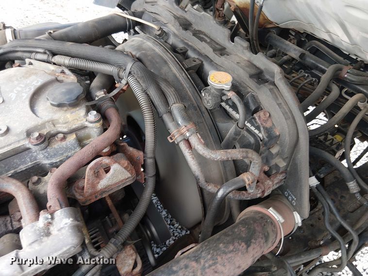 image for item EV5354 2012 Isuzu Nqr/nrr refrigerated delivery truck