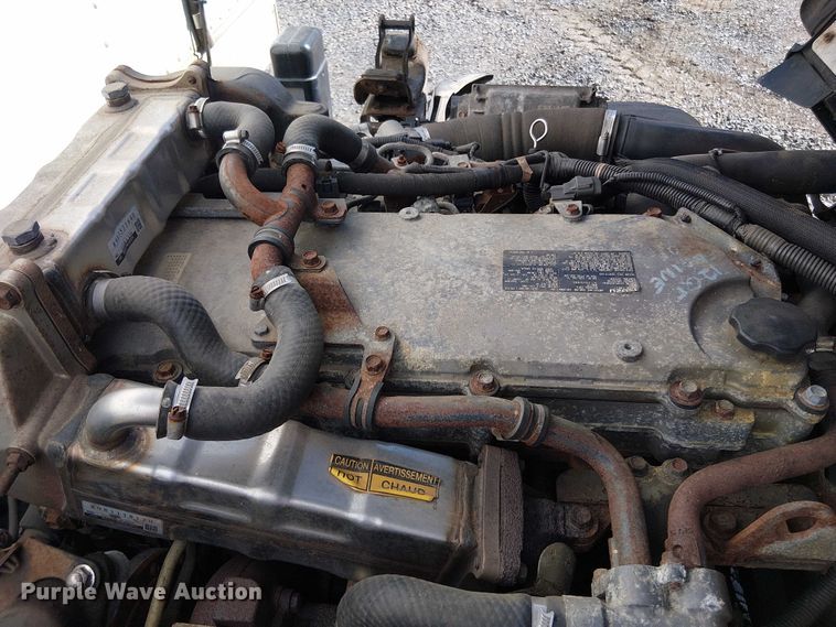 image for item EV5354 2012 Isuzu Nqr/nrr refrigerated delivery truck