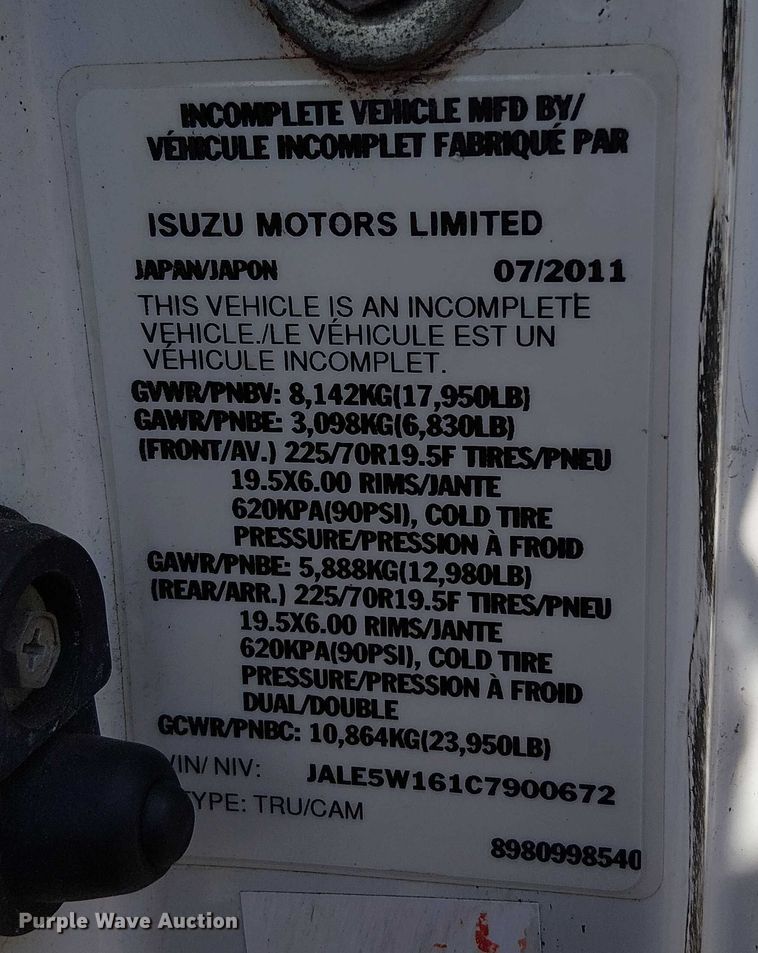 image for item EV5354 2012 Isuzu Nqr/nrr refrigerated delivery truck