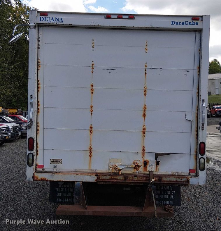 image for item EV5355 2008 Ford E350 box truck