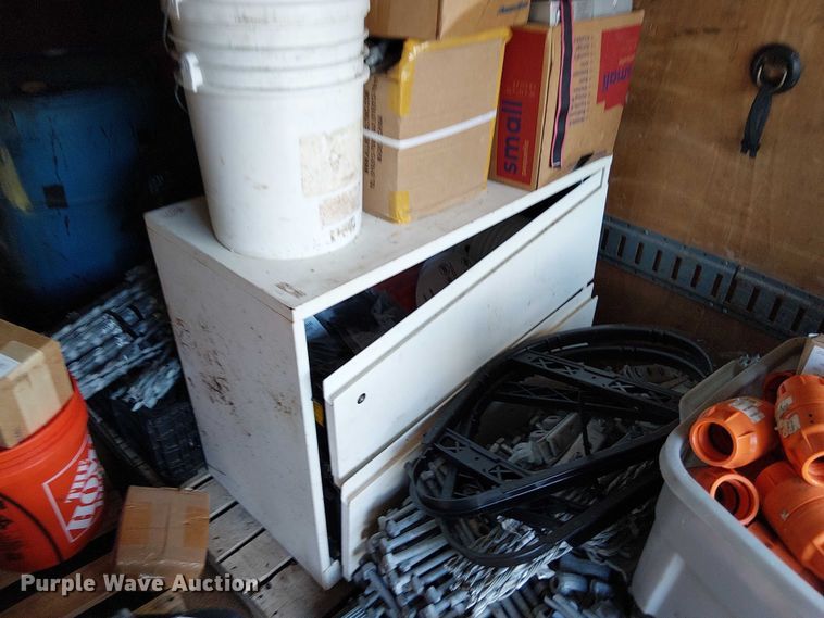 image for item EV5355 2008 Ford E350 box truck