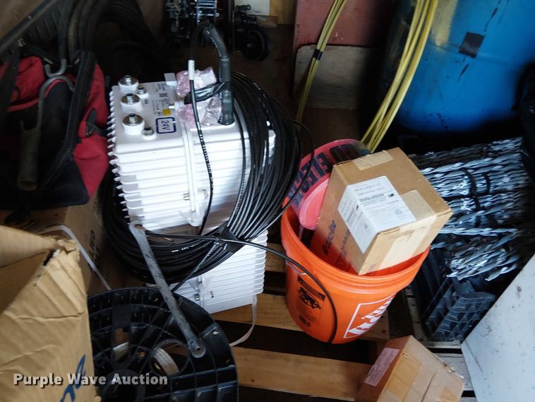 image for item EV5355 2008 Ford E350 box truck