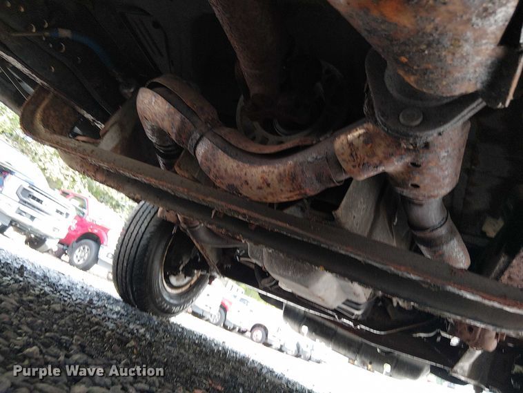 image for item EV5355 2008 Ford E350 box truck