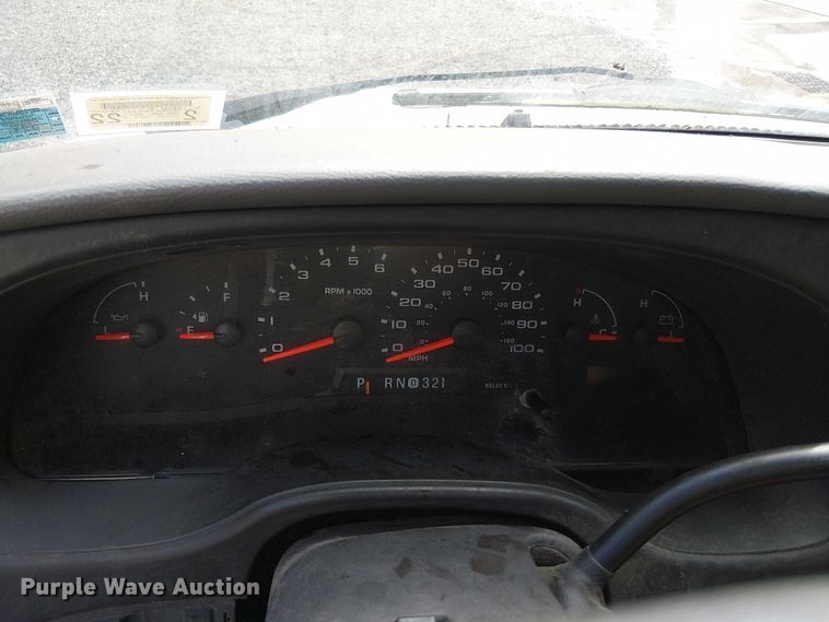 image for item EV5355 2008 Ford E350 box truck