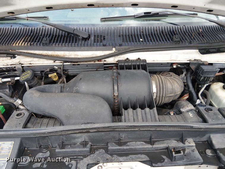 image for item EV5355 2008 Ford E350 box truck