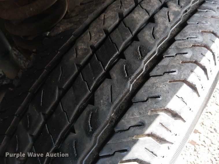 image for item EV5355 2008 Ford E350 box truck