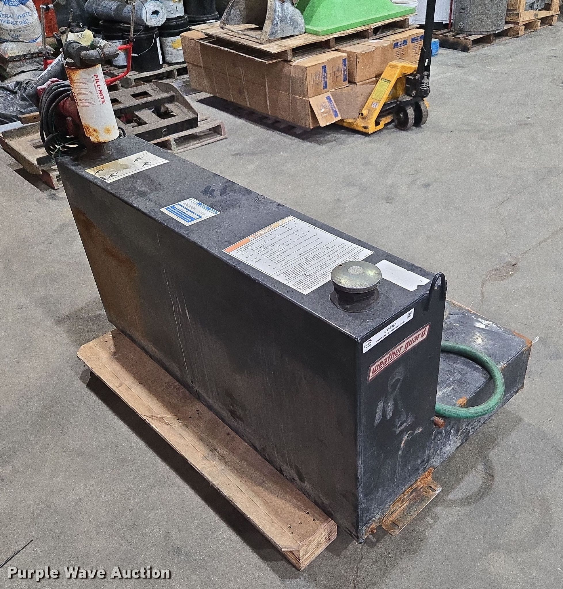 Fuel tank in Yaphank, NY | Item EV4361 sold | Purple Wave