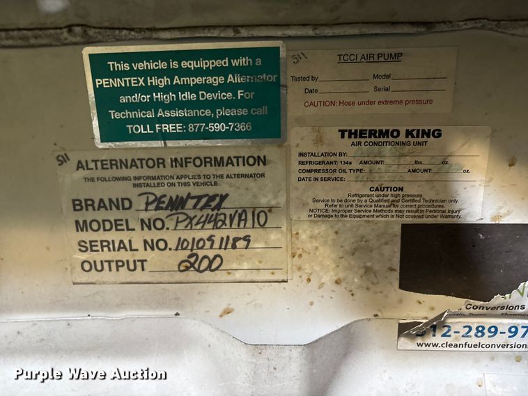 image for item DN0646 2010 Chevrolet CT4 shuttle bus