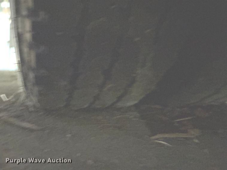 image for item DN0646 2010 Chevrolet CT4 shuttle bus