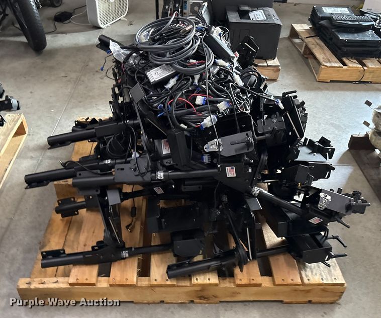 image for item DO1228 (35) docking stations