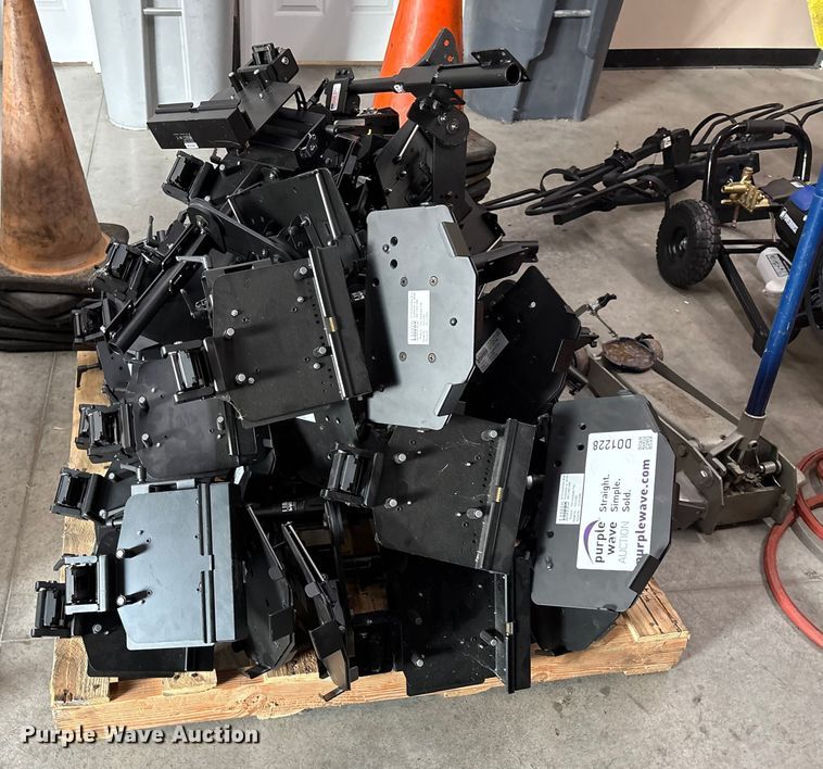 image for item DO1228 (35) docking stations