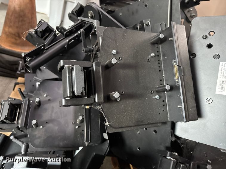 image for item DO1228 (35) docking stations