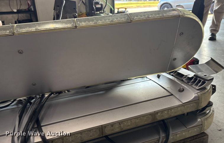 image for item DO1229 Emergency equipment