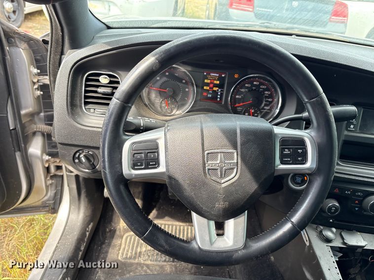 image for item DO1233 2013 Dodge Charger Police 