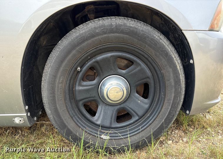 image for item DO1233 2013 Dodge Charger Police 