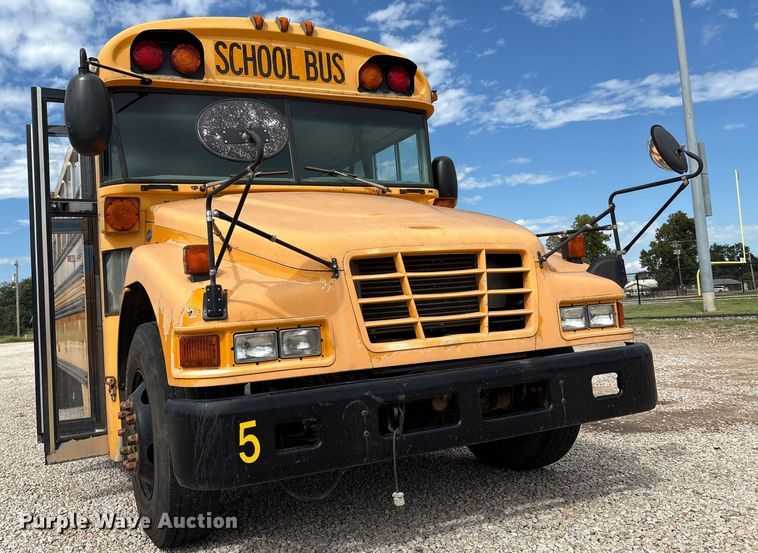 image for item DO1273 2005 Blue Bird Vision school bus