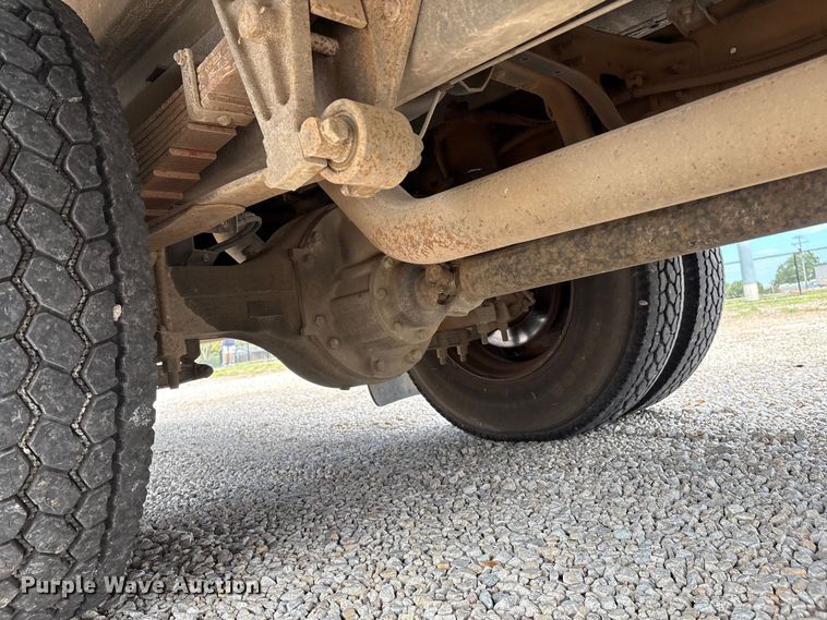 image for item DO1273 2005 Blue Bird Vision school bus