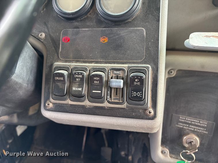 image for item DO1273 2005 Blue Bird Vision school bus