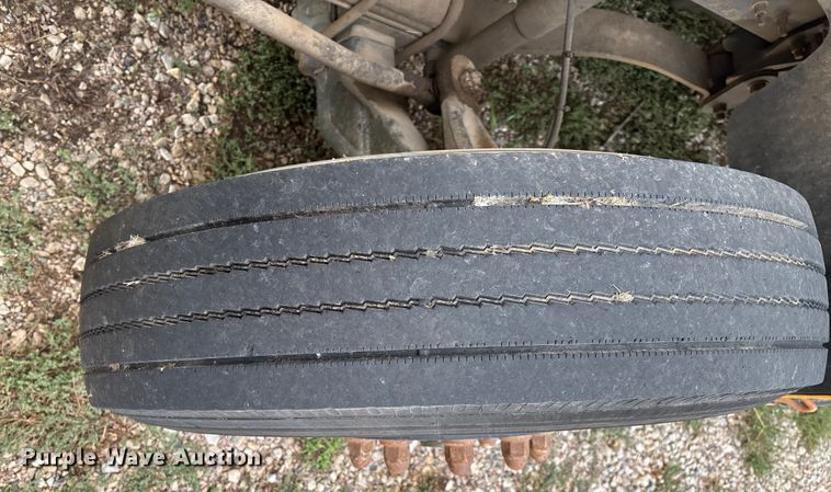 image for item DO1273 2005 Blue Bird Vision school bus