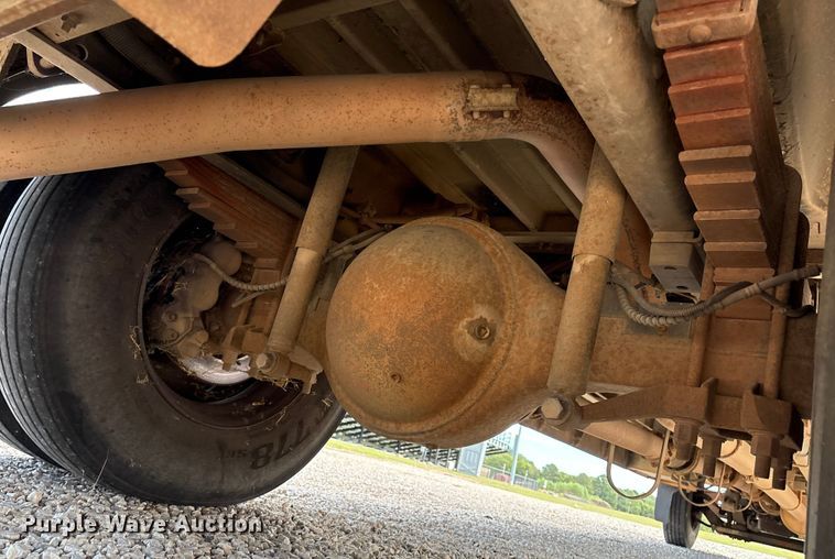 image for item DO1274 2007 Blue Bird Vision school bus