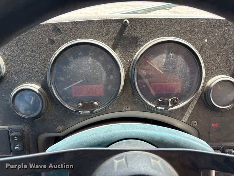 image for item DO1274 2007 Blue Bird Vision school bus