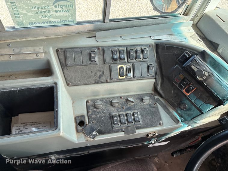 image for item DO1274 2007 Blue Bird Vision school bus