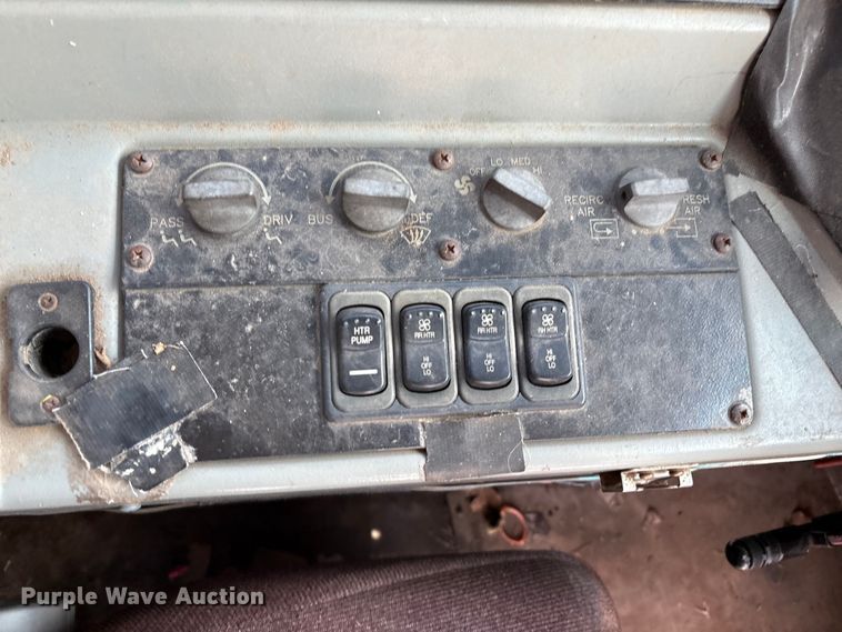 image for item DO1274 2007 Blue Bird Vision school bus