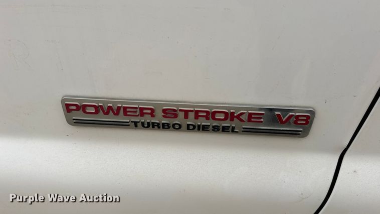 image for item DO2270 2004 Ford F550 XL Super Duty utility / service truck