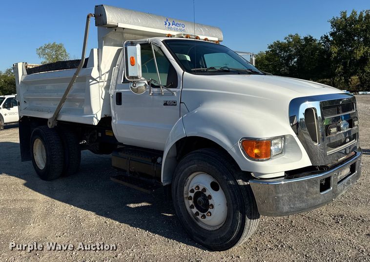 image for item DO2282 2007 Ford F-650 XL dump truck