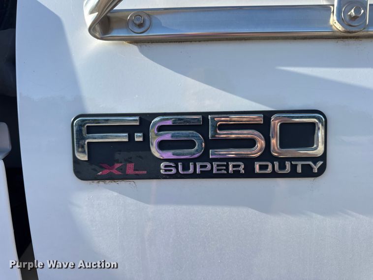 image for item DO2282 2007 Ford F-650 XL dump truck