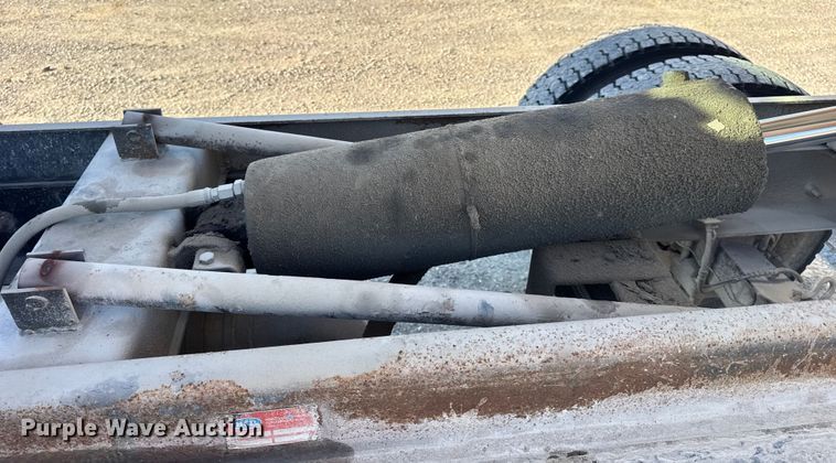 image for item DO2282 2007 Ford F-650 XL dump truck