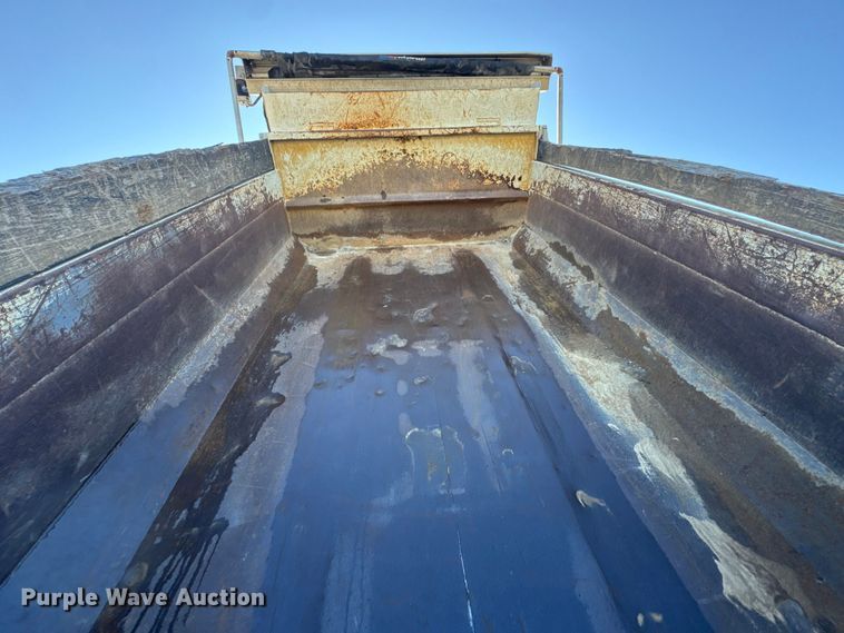 image for item DO2282 2007 Ford F-650 XL dump truck