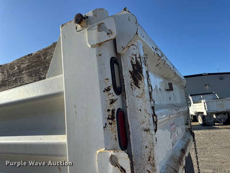 image for item DO2282 2007 Ford F-650 XL dump truck