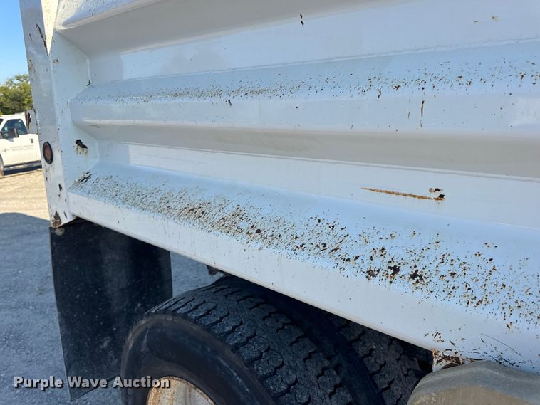 image for item DO2282 2007 Ford F-650 XL dump truck