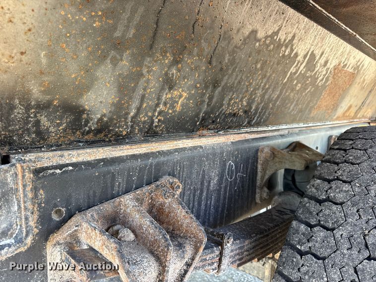 image for item DO2282 2007 Ford F-650 XL dump truck