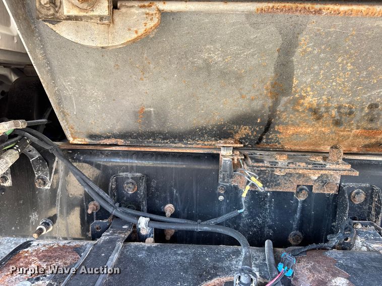 image for item DO2282 2007 Ford F-650 XL dump truck