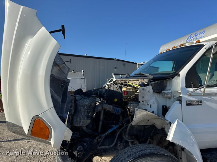 image for item DO2282 2007 Ford F-650 XL dump truck