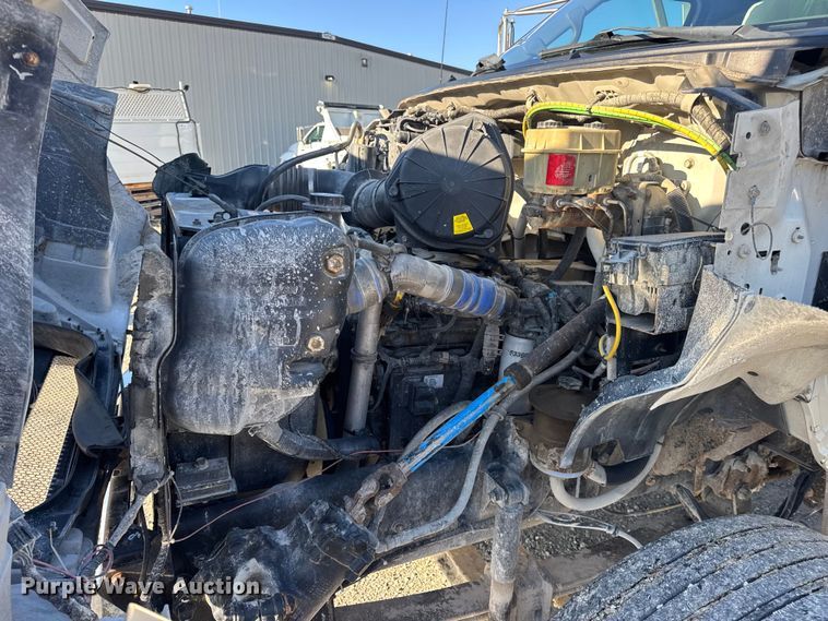 image for item DO2282 2007 Ford F-650 XL dump truck