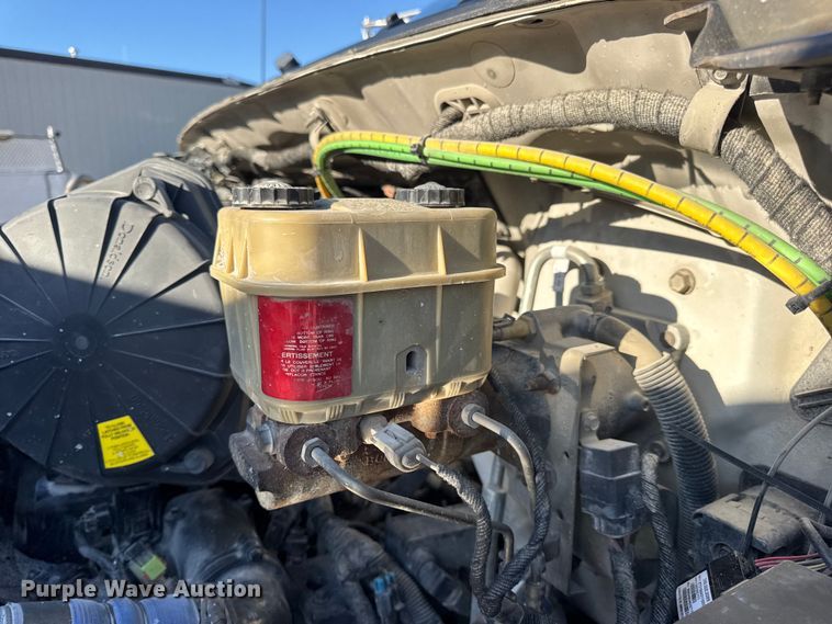 image for item DO2282 2007 Ford F-650 XL dump truck