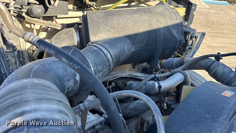 image for item DO2282 2007 Ford F-650 XL dump truck