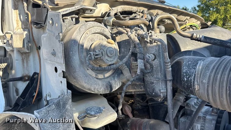 image for item DO2282 2007 Ford F-650 XL dump truck