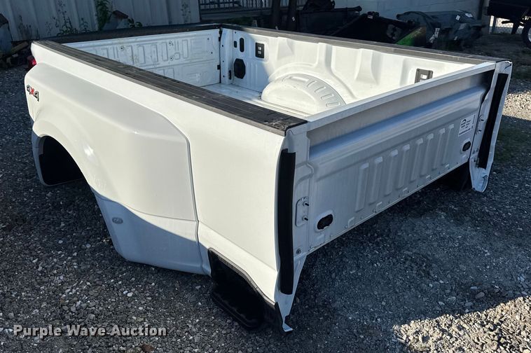 image for item DO2284 Ford pickup truck bed